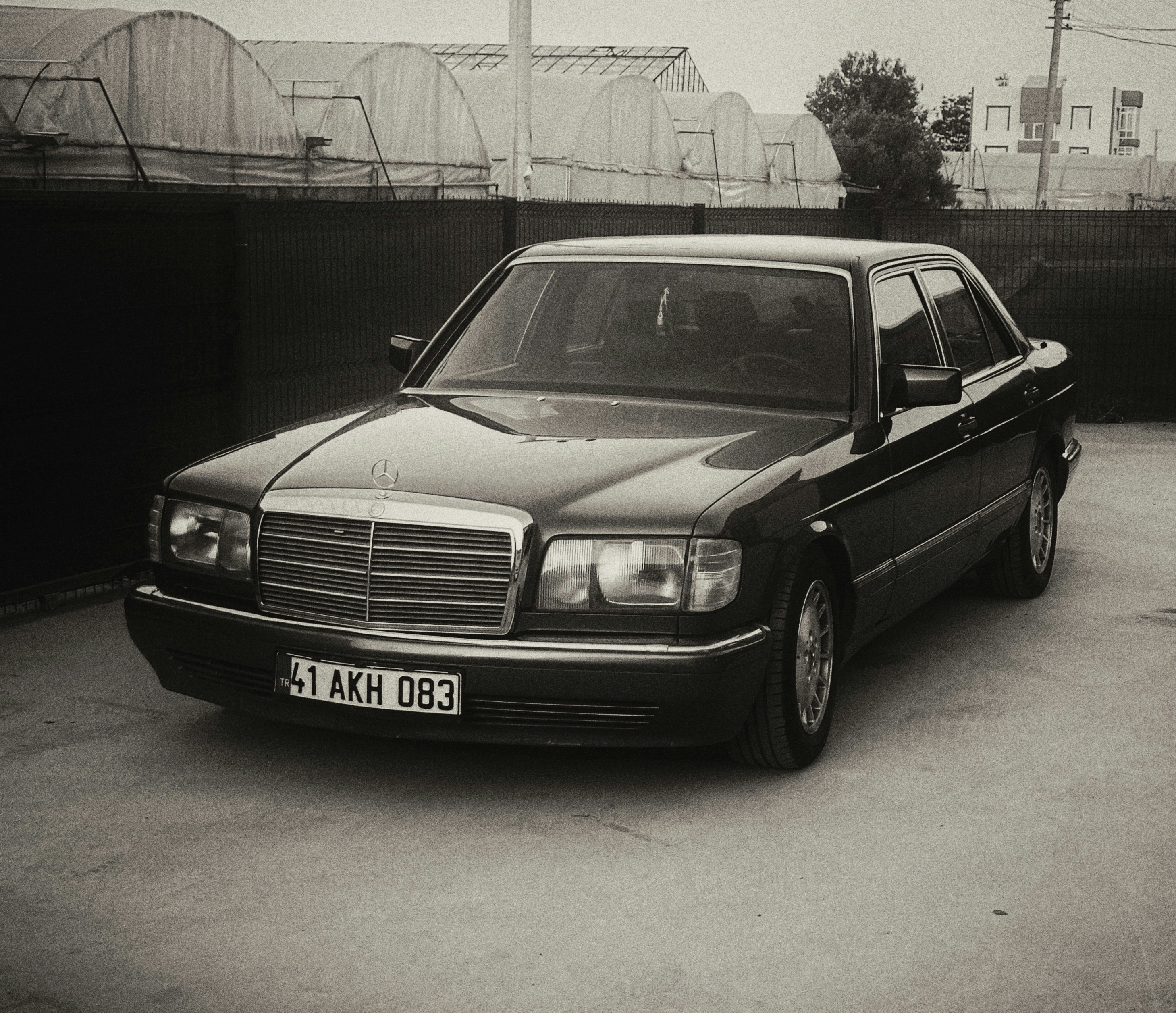 Mercedes 190 Side View